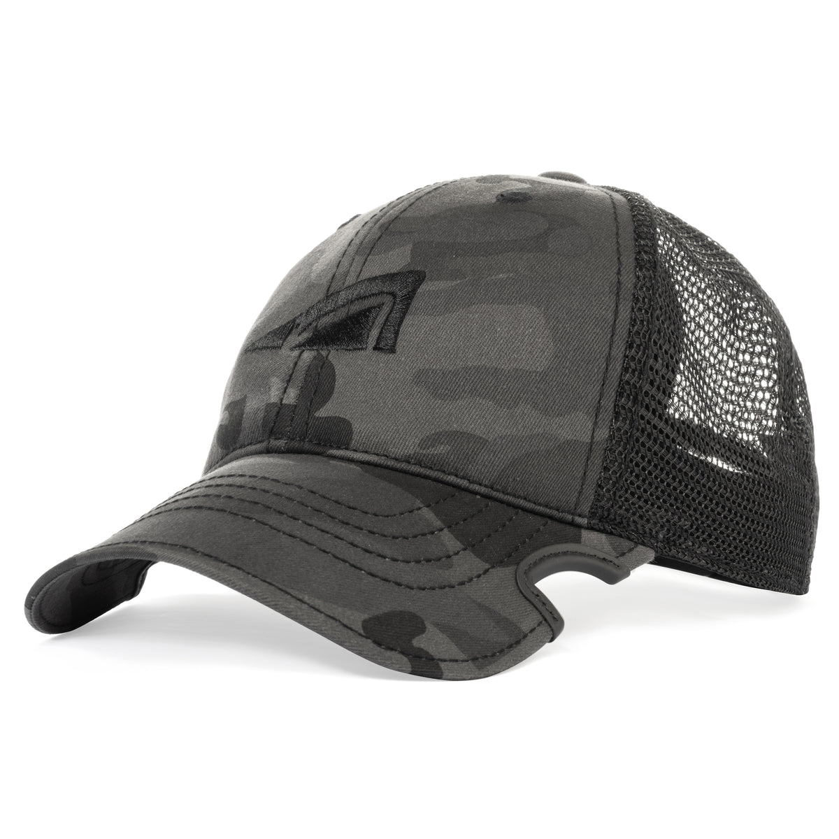 Black camo hot sale trucker hat